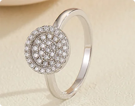 Pave disc cocktail ring