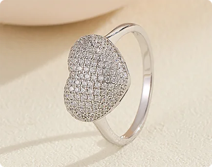 Pave heart ring fashion style