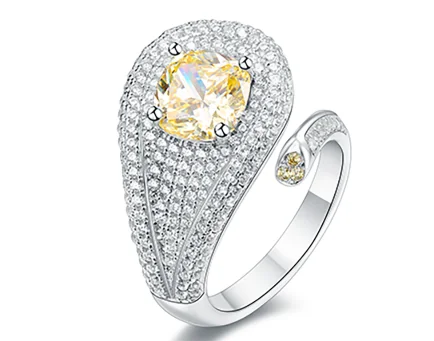Diamond engagement ring
